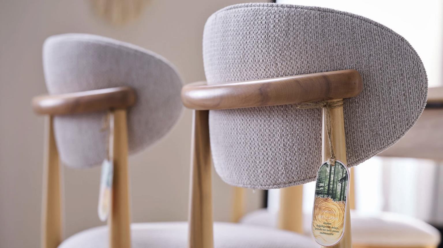 Boheems Dining Set by Bellona - Expandable Table + 6 Chairs - Berre Furniture