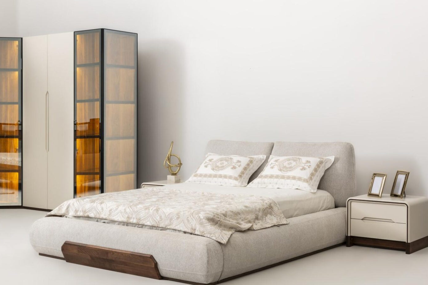 Cadillac Bed - Berre Furniture