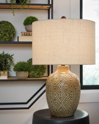Jairgan Poly Table Lamp Set of 2 - Berre Furniture