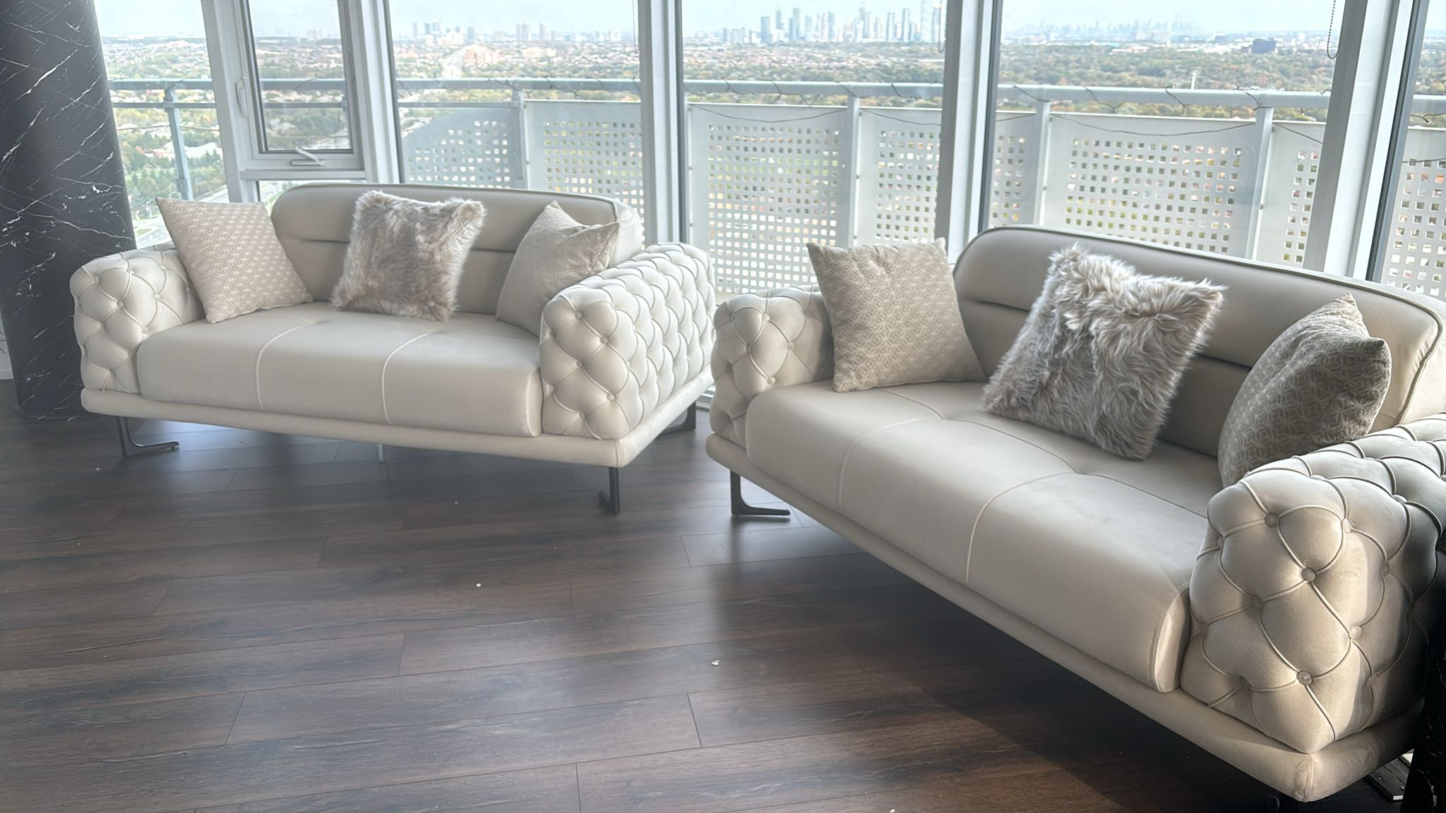 TOSCANA Loveseat - Berre Furniture