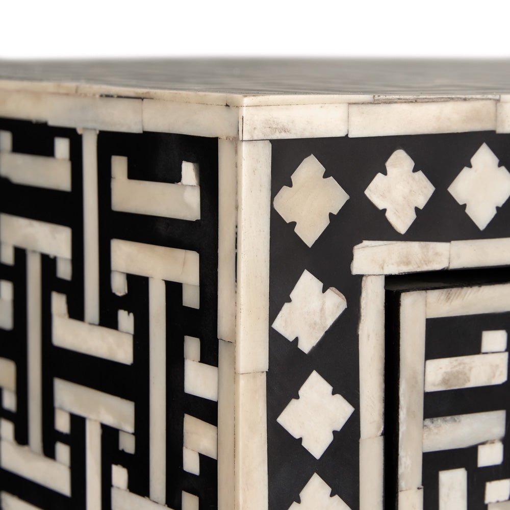 AUGUSTINE BONE INLAY Sideboard