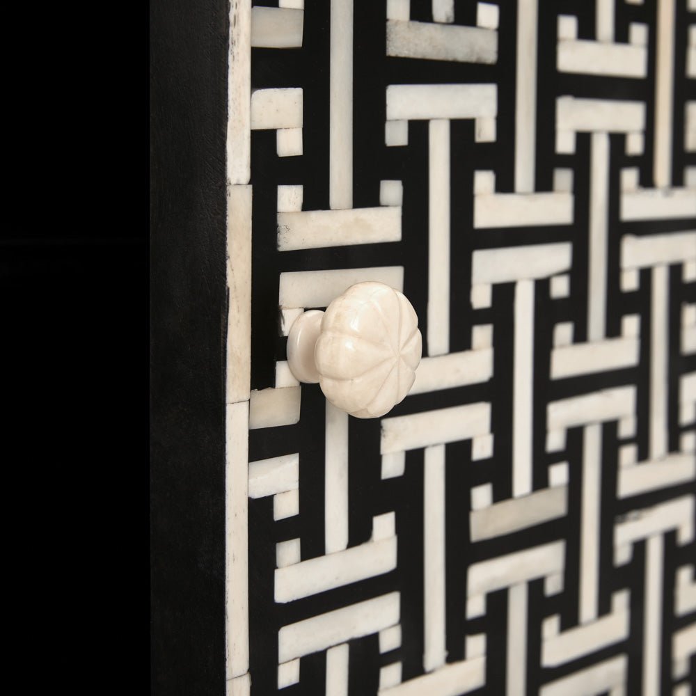 AUGUSTINE BONE INLAY Sideboard