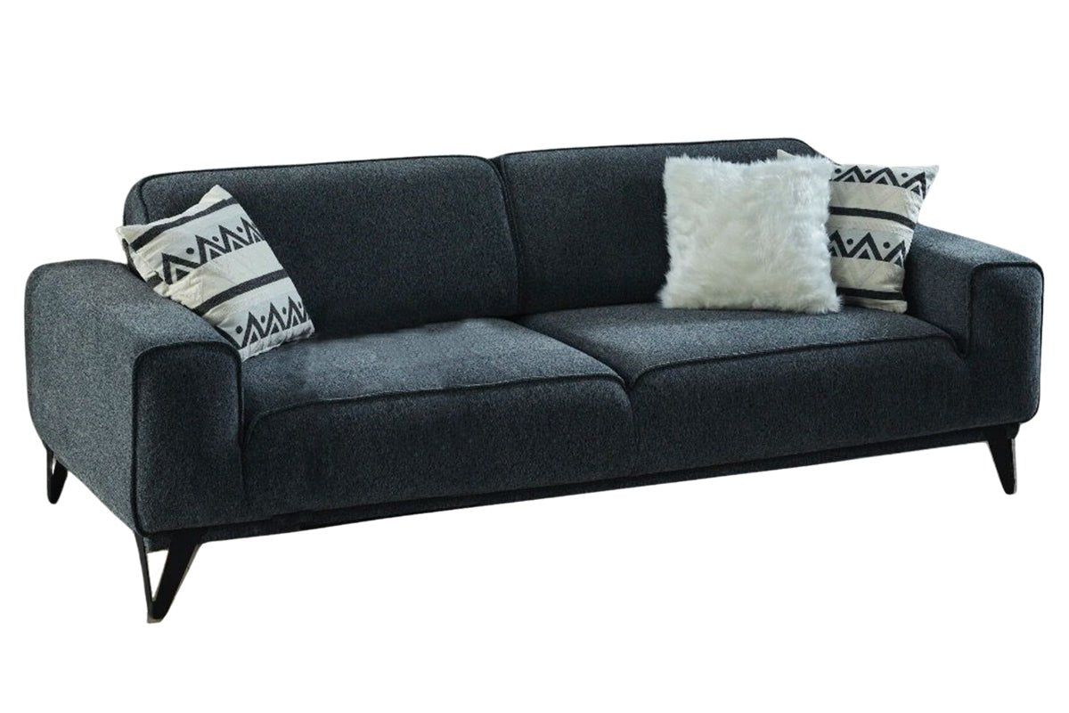 LONDON Loveseat