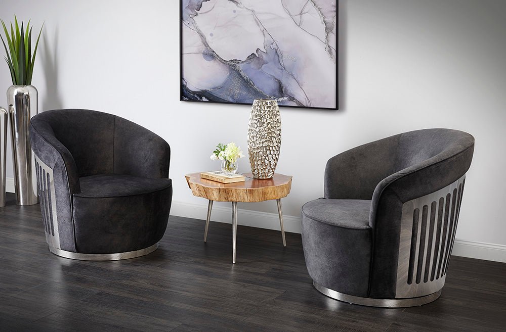 Silver Elegance Vase