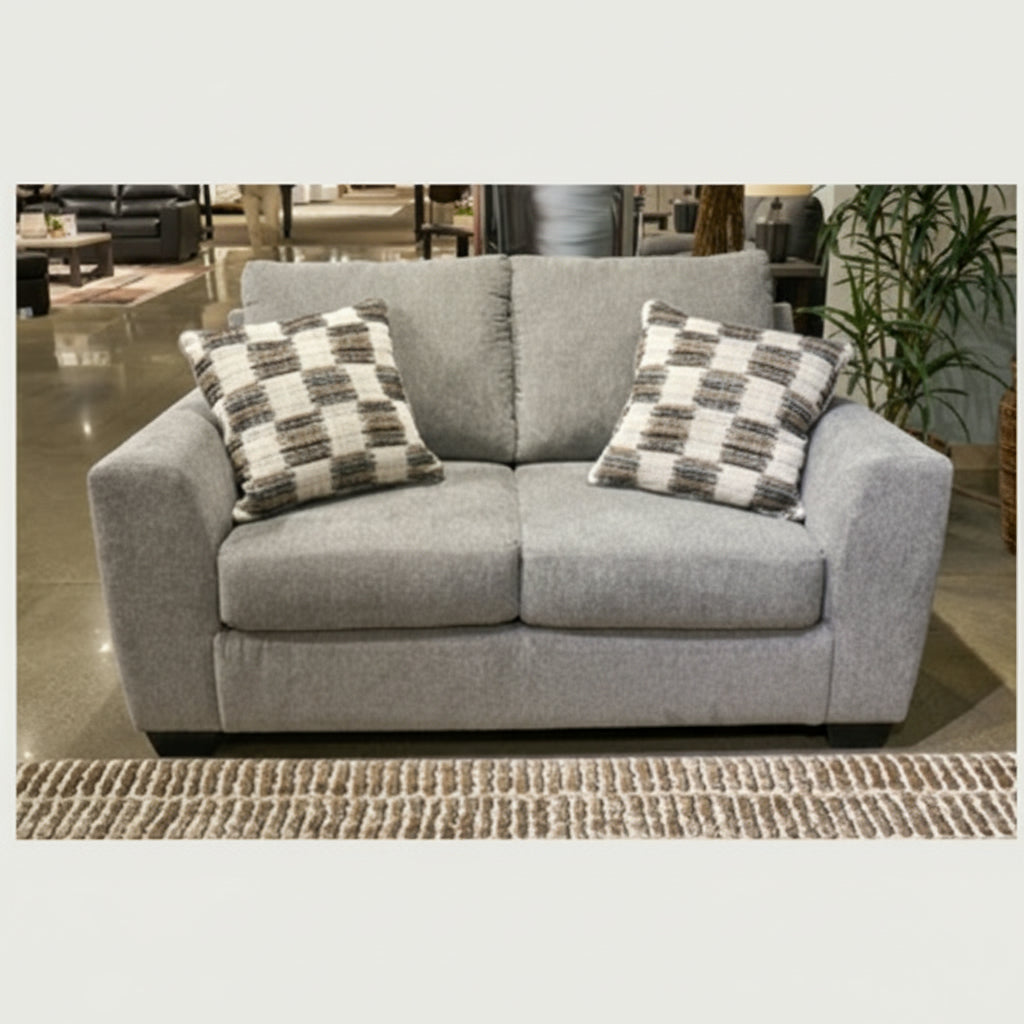 Loreo Loveseat