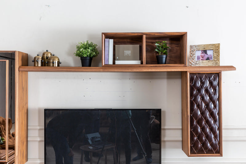 Lotus TV Set