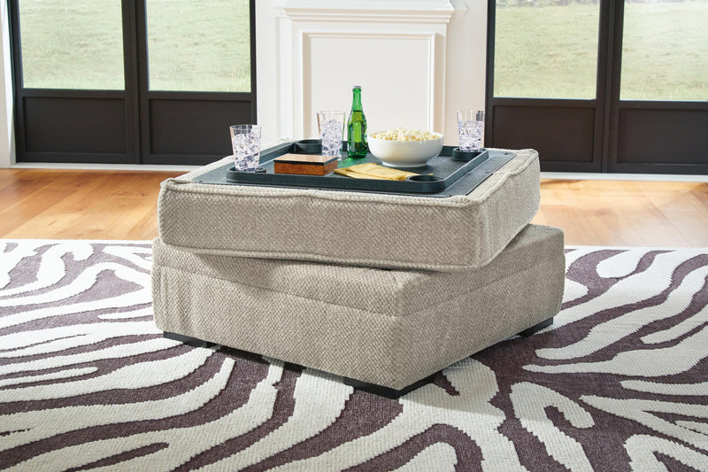 Calnita Ottomans