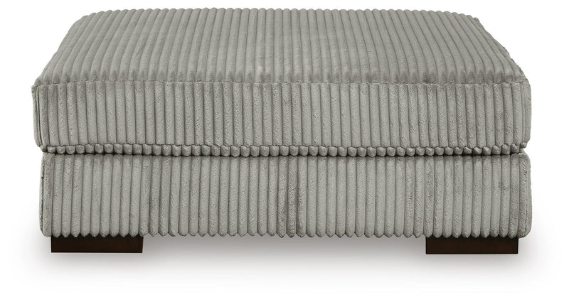 Lindyn Ottomans