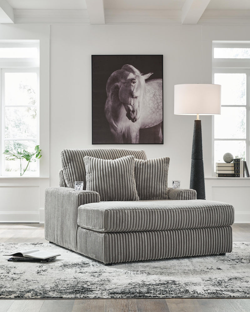 Lindyn Living Room Chairs