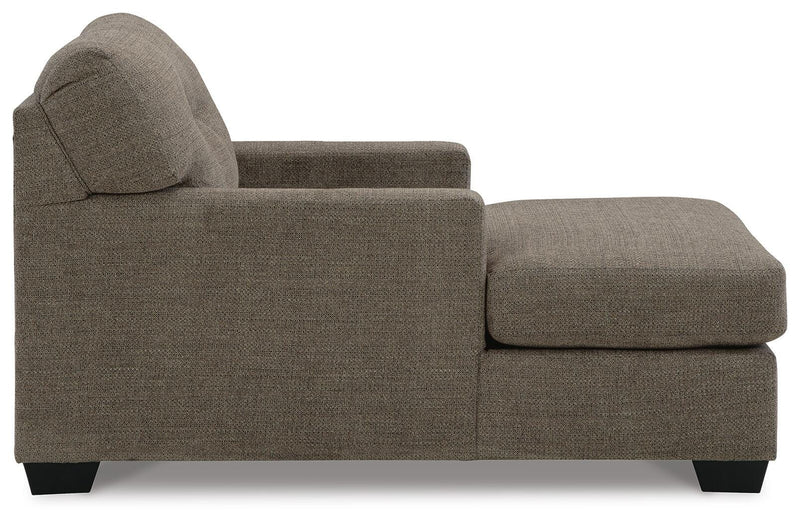 Mahoney Living Room Chairs