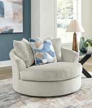 Maxon Place Living Room Chairs