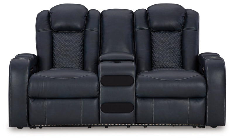 Fyne-Dyme Living Room Set
