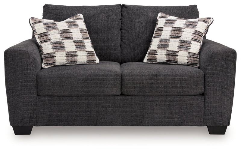 Loreo Loveseat