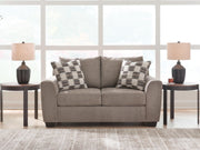Loreo Loveseats