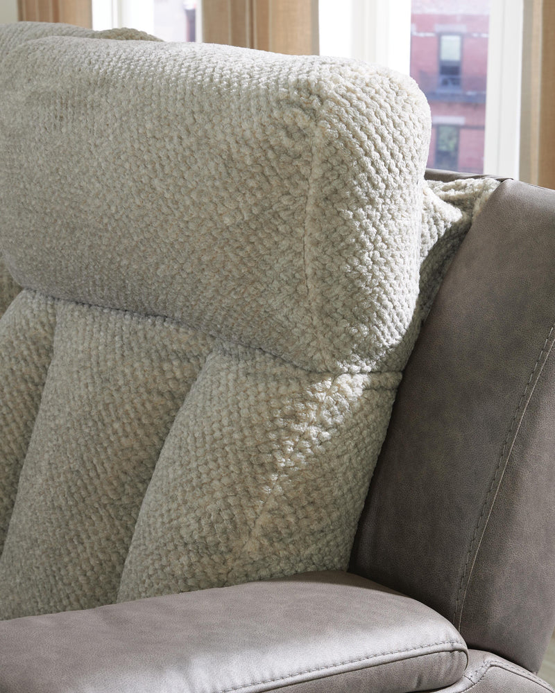 Stately Reclining Loveseats