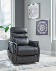 Strawbill Lift Chairs