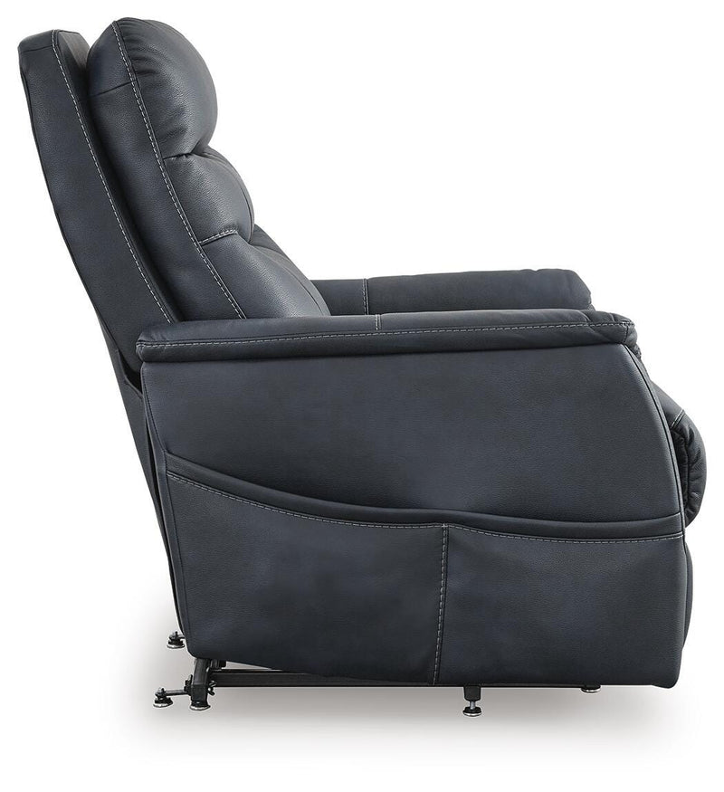 Strawbill Lift Chairs