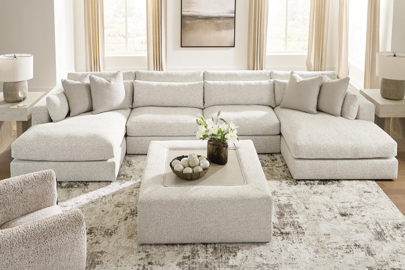 Stonecroft Manor 4-Piece Double Chaise Sectional