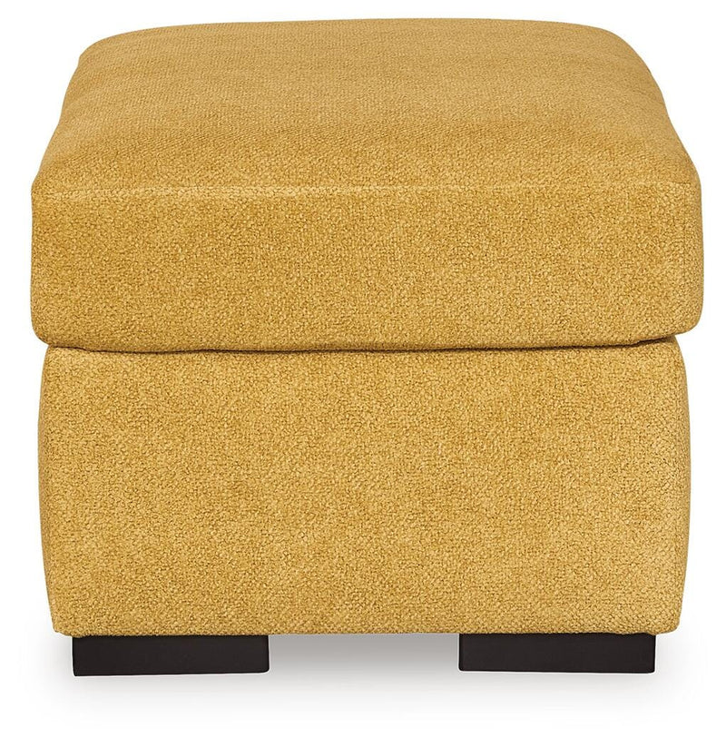 Keerwick Ottomans