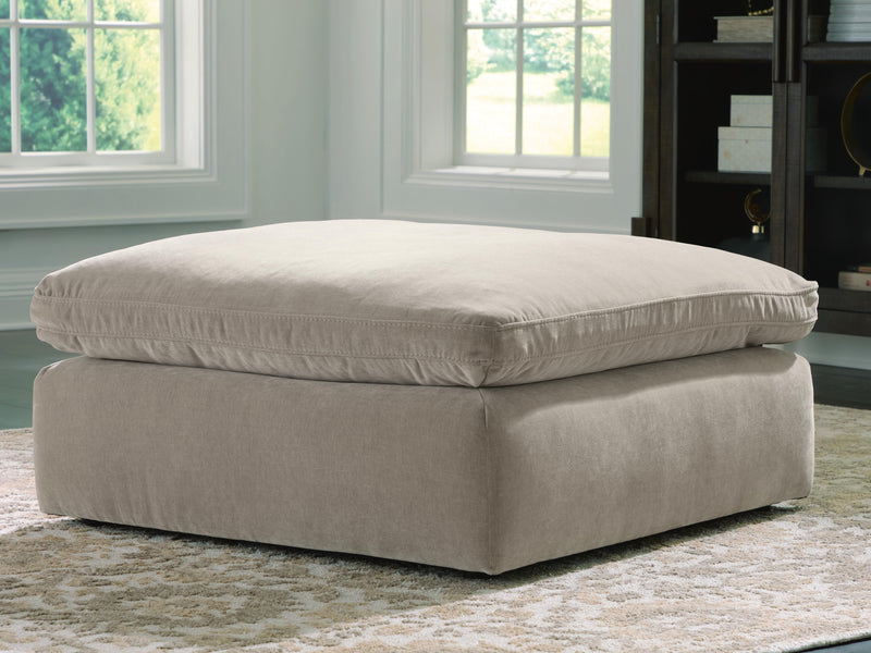 Maxton Heights Ottomans