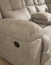 Ravenswaye 3-Piece Reclining Sectional