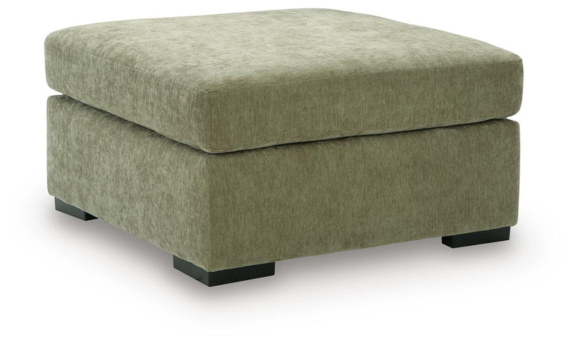 MaKaylen Ottomans