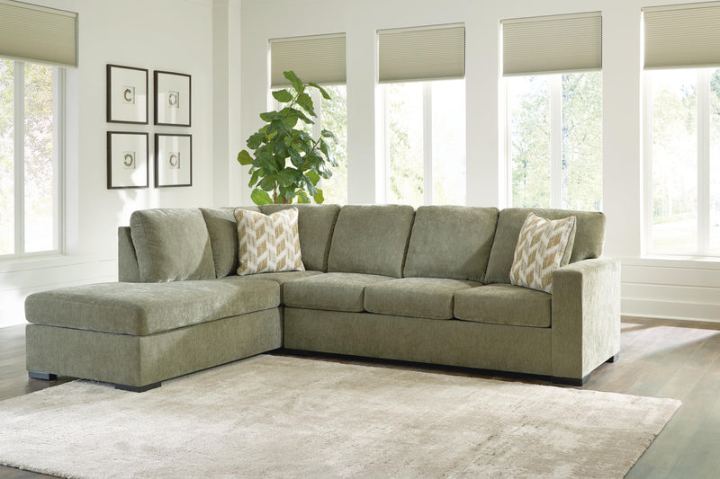 MaKaylen Reclining Sectional Sofas