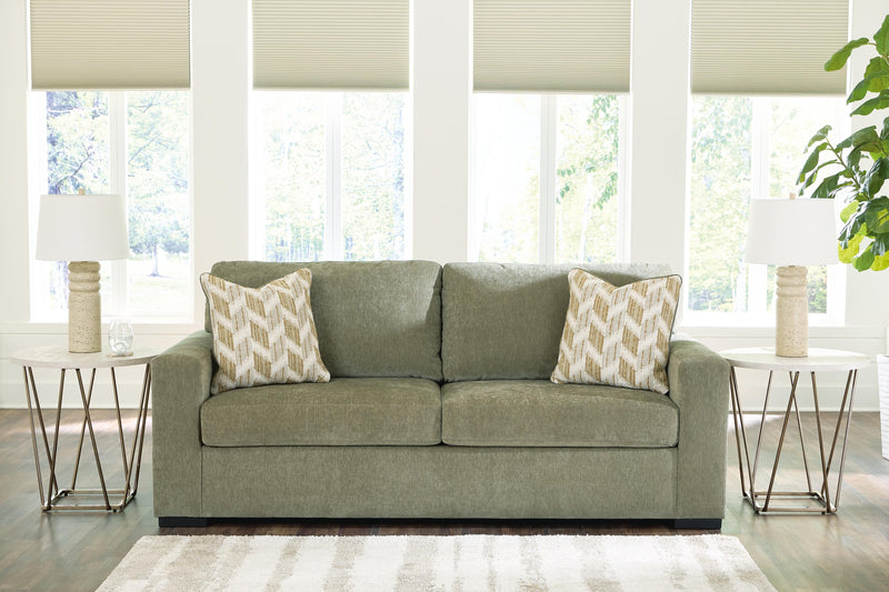 MaKaylen Sofas