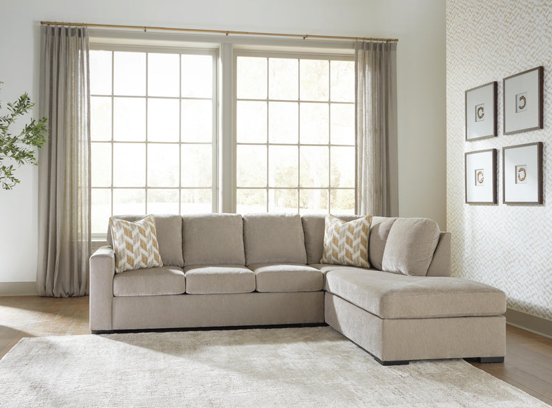 MaKaylen Reclining Sectional Sofas