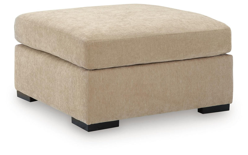 MaKaylen Ottomans