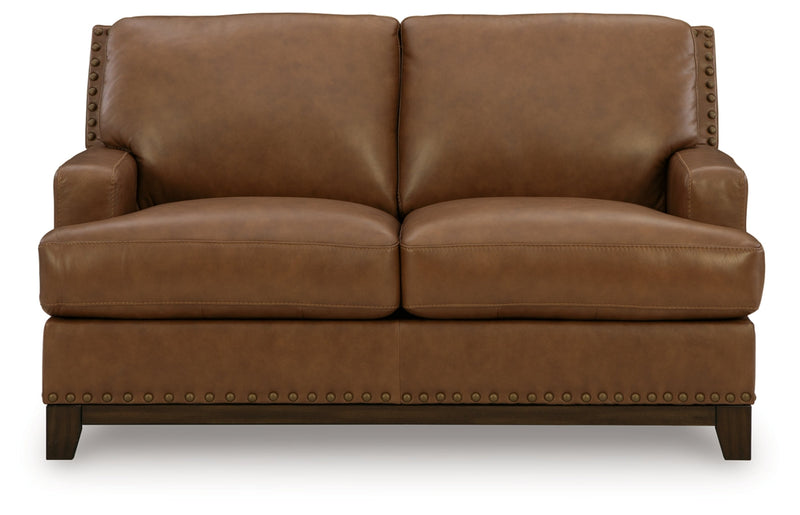 Gambellara Loveseat