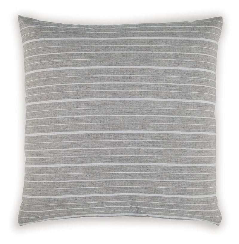 Vernthrone Accent Pillows