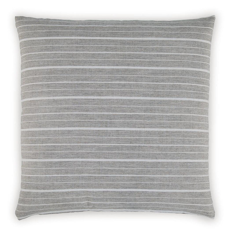 Vernthrone Accent Pillows