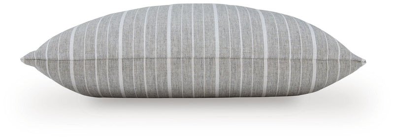 Vernthrone Accent Pillows