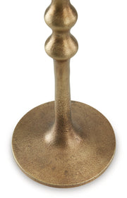Larwick Candle Holder Set