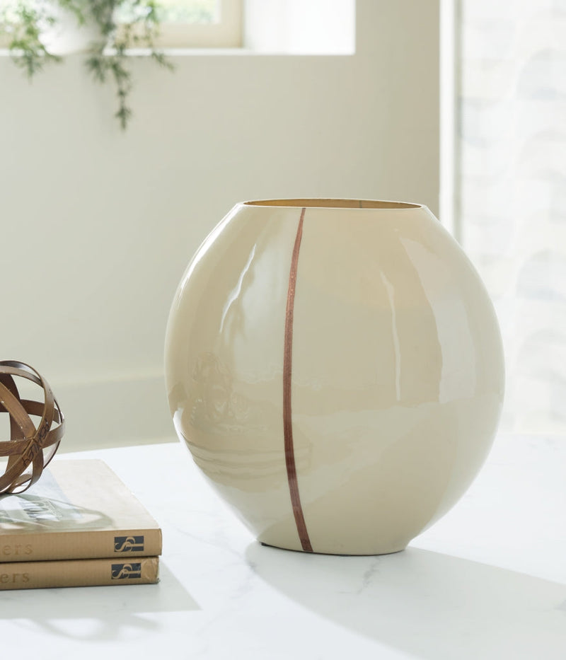 Vase Sheabourne