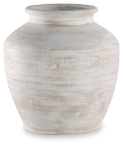 Meadie Vase Distressed White (v2)