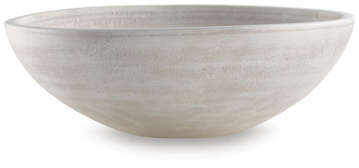 Meadie Bowls and Trays