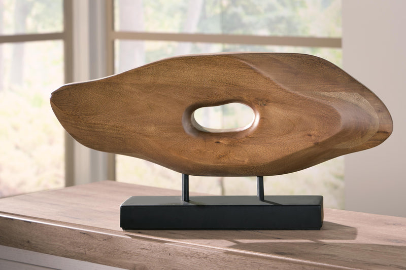 Bidelia Sculptures