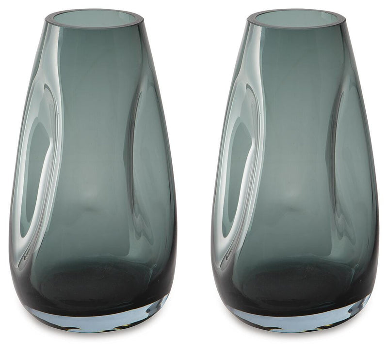 Beamund Vases and Bottles