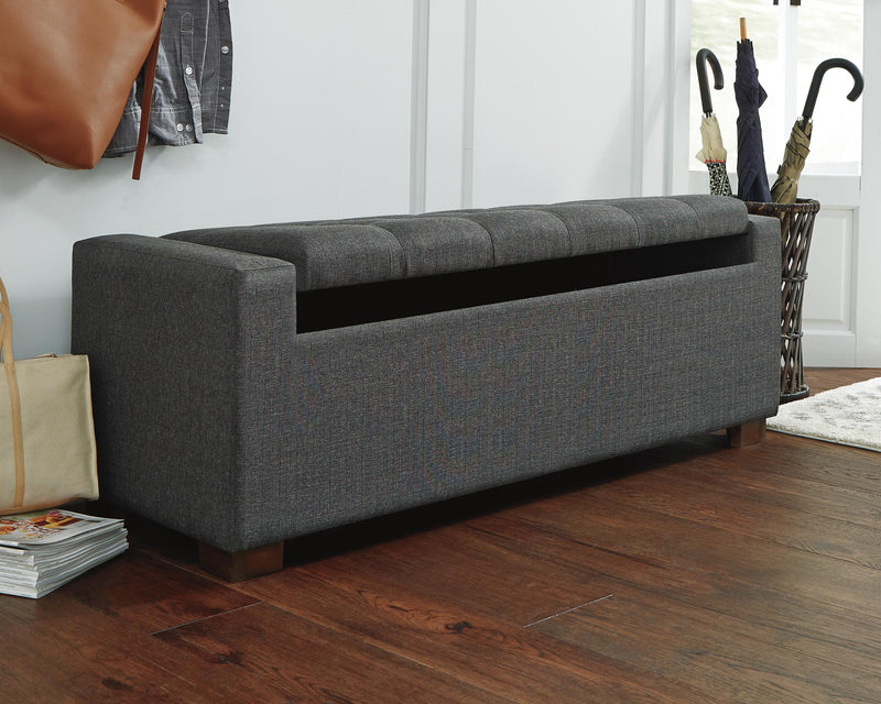 Cortwell Accent Furniture