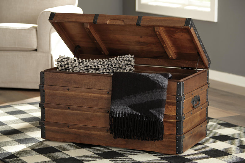 Kettleby Accent Furniture
