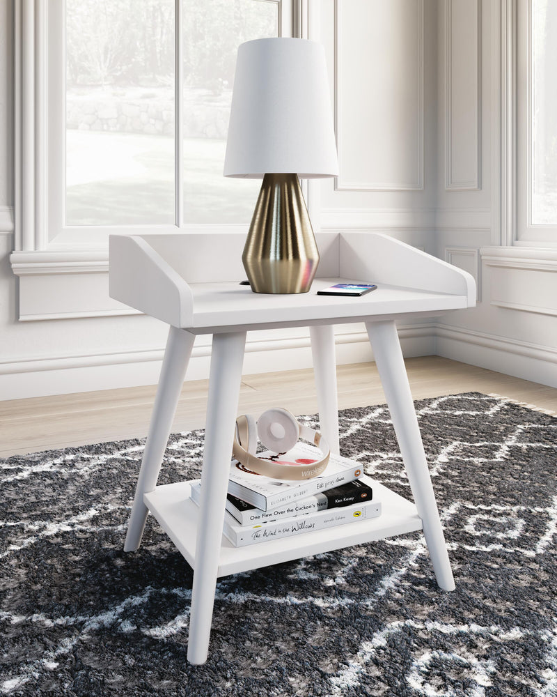 Blariden Accent Tables