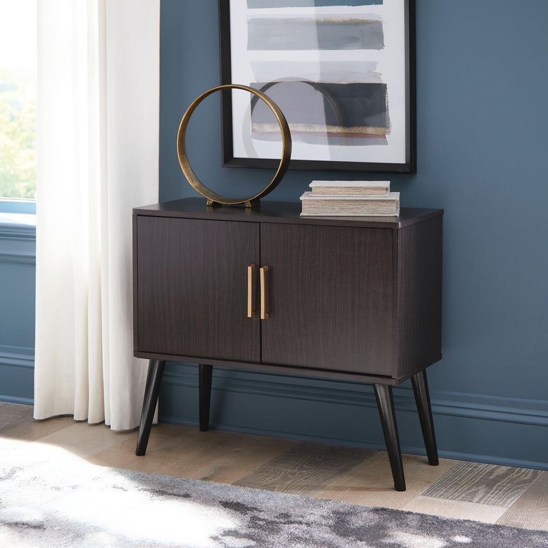 Robin Ridge Storage Cabinets