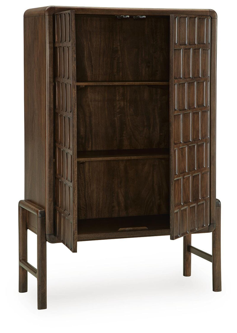 Robin Ridge Storage Cabinets