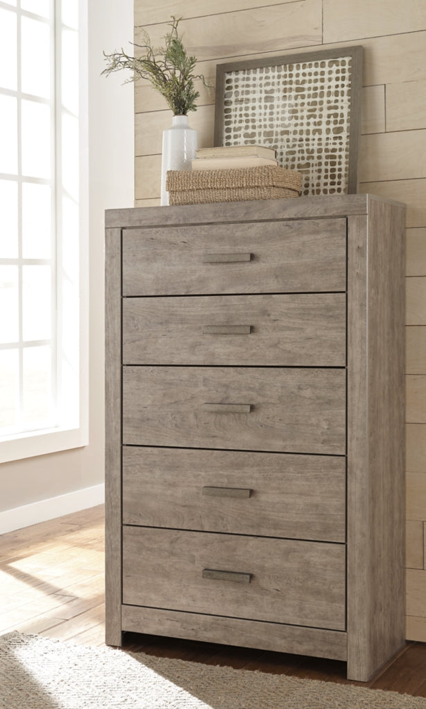 Culverbach Panel Bed, Dresser, Mirror, Chest & Nightstand, Bedroom Set