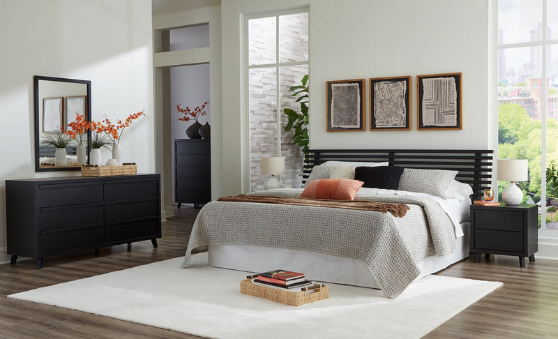 Danziar Bed, Dresser, Mirror, Chest & Nightstand, Bedroom Set