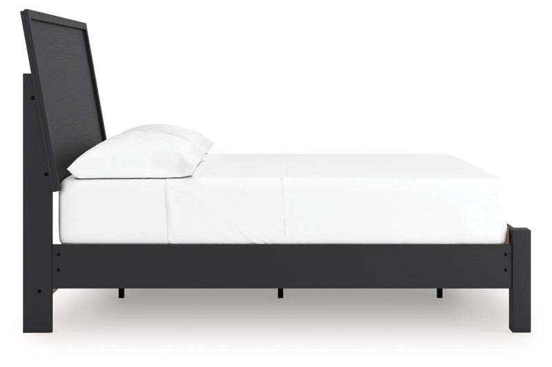 Danziar Panel Bed
