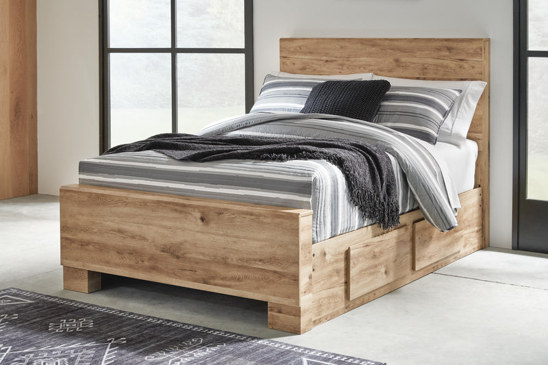 Hyanna Bedroom Sets