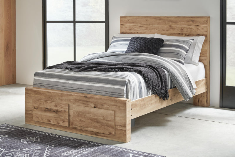 Hyanna Bedroom Sets